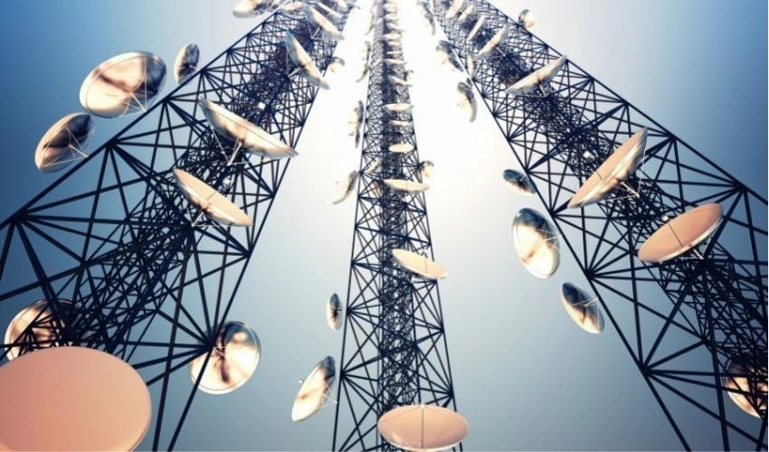 Revolutionizing Communication: The Impact of Adaptive 3D Printed Nitinol Antennas on Military and Space Research