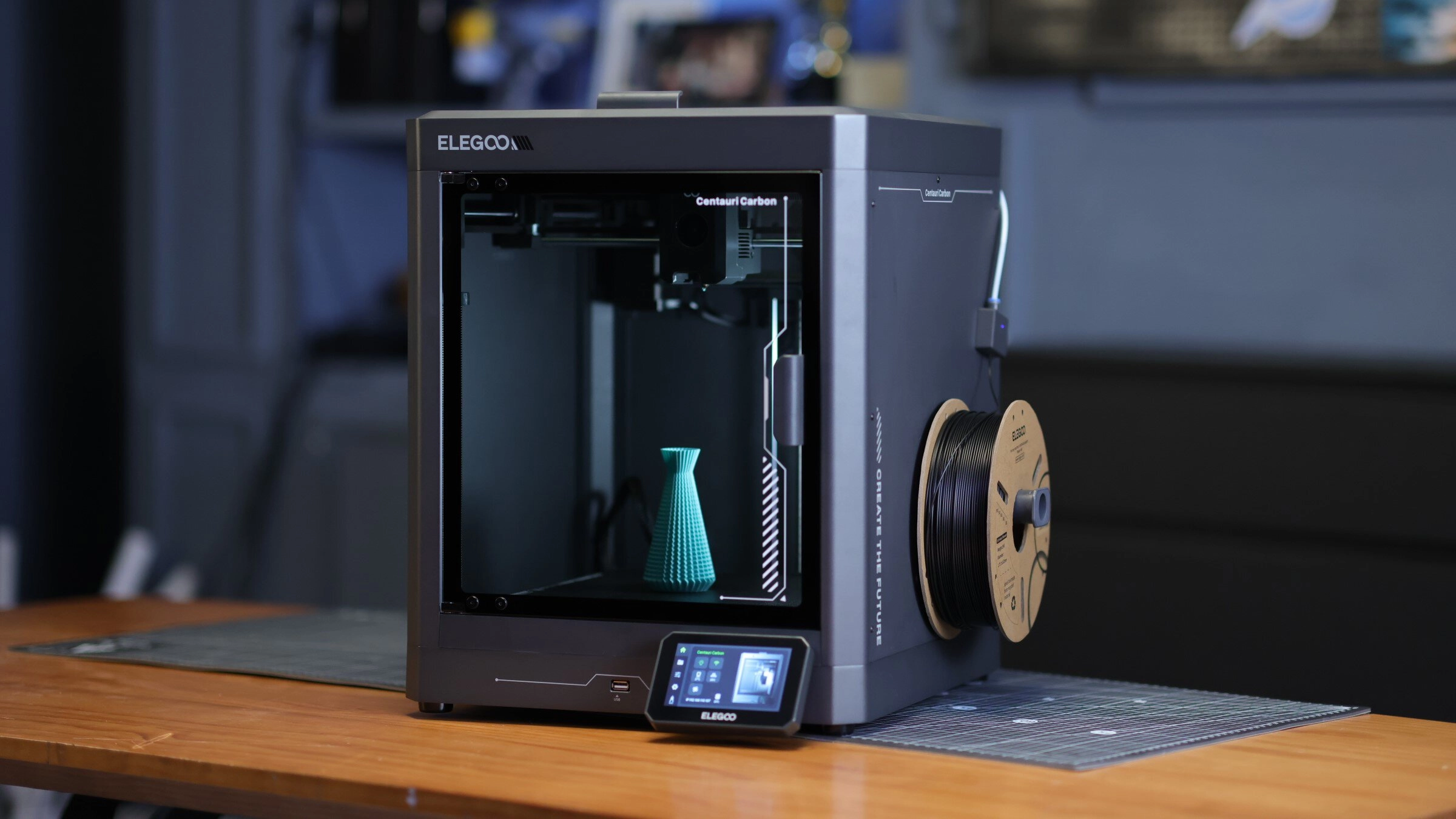 Discover the Elegoo Centauri Carbon: Your Affordable and Beginner-Friendly 3D Printer!