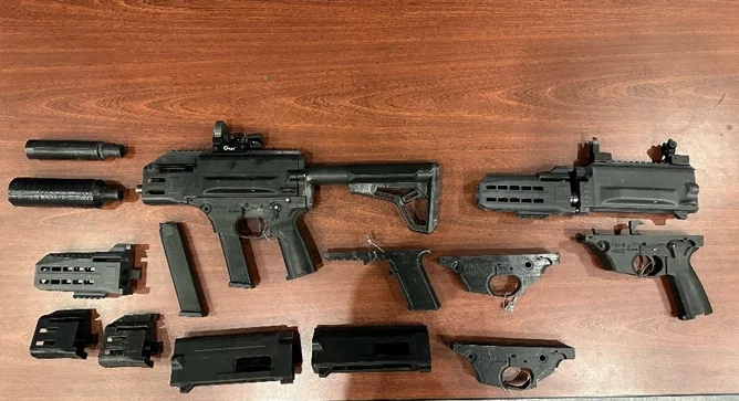 Manhattan DA Bragg Urges 3D Printer Firms to Halt Production of ‘Ghost Guns’