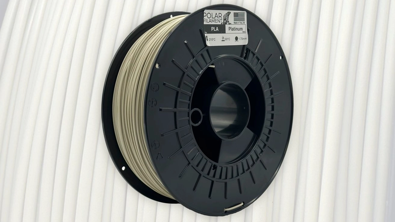 Revolutionary 3D Printing Filament Achieves Perfect Color Match for Vintage Macintosh Restorations