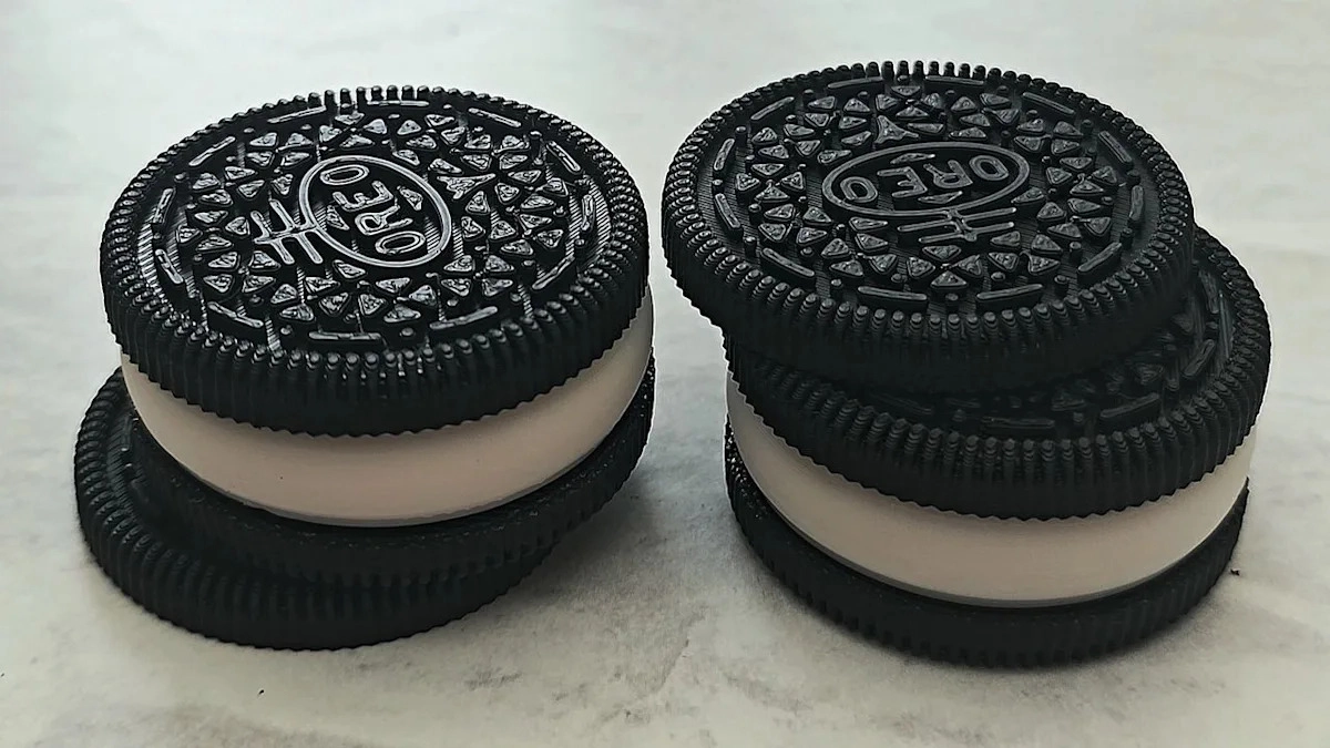 Unveiling the Truth: Real vs. 3D Printed Oreos – How to Tell the Difference!