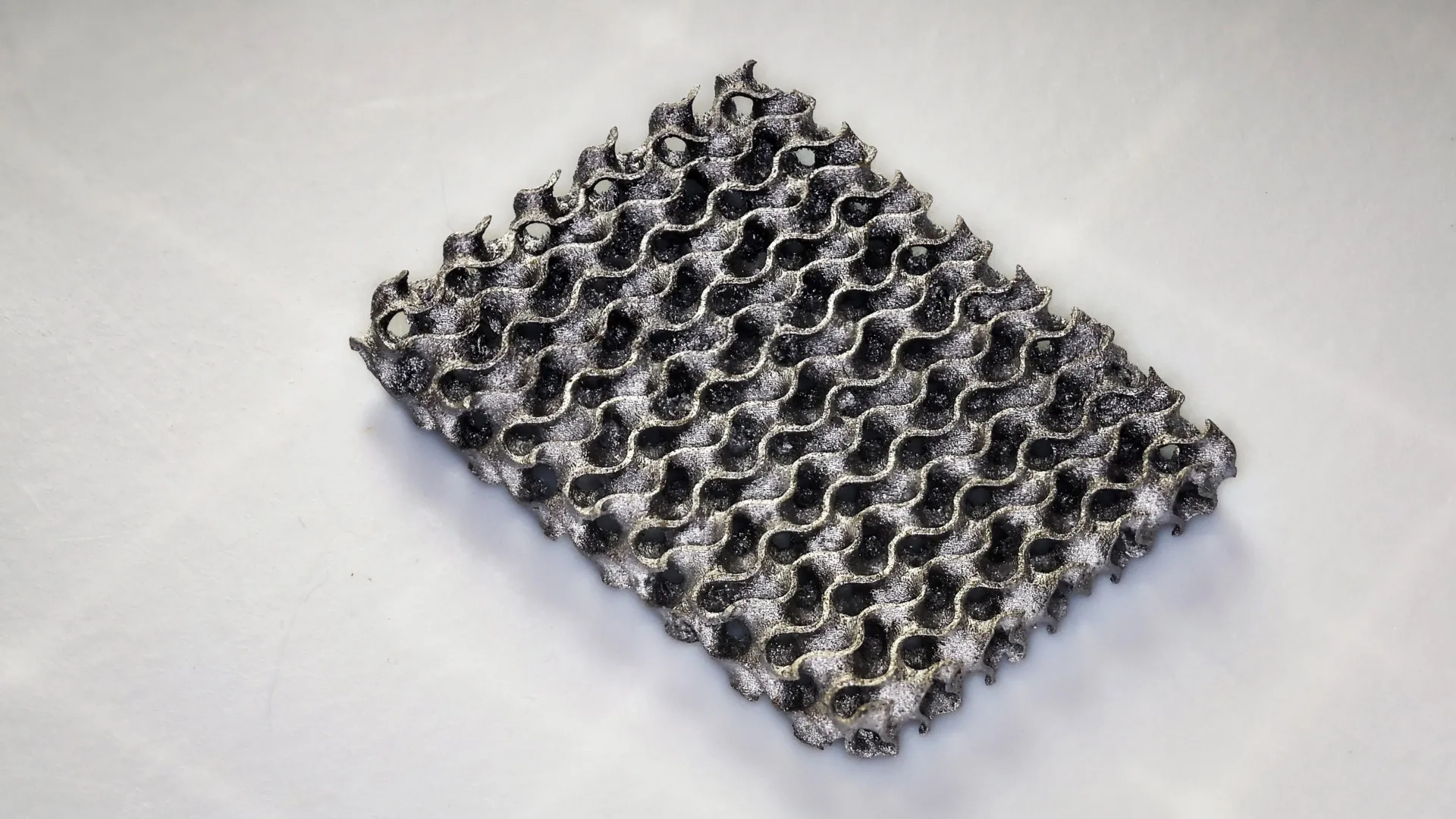 Revolutionary Breakthrough: Scientists Grow Metal 20x Stronger Than 3D Printing Methods