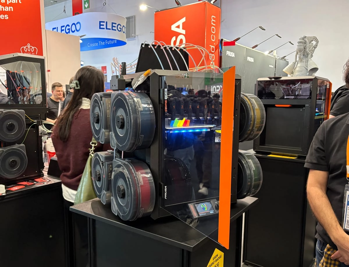 Witness the Prusa CORE One 3D Printing with 8 Materials: Bondtech INDX Upgrade in Action!