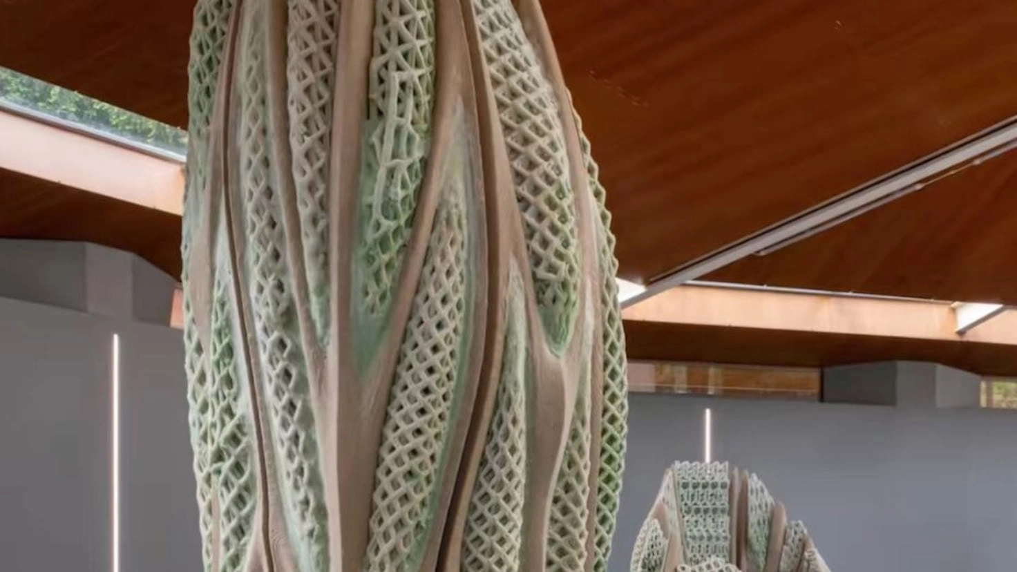 Revolutionizing Sustainability: Swiss Architects Introduce Living Buildings that Absorb CO₂ Using 3D Printing and Marine Bacteria